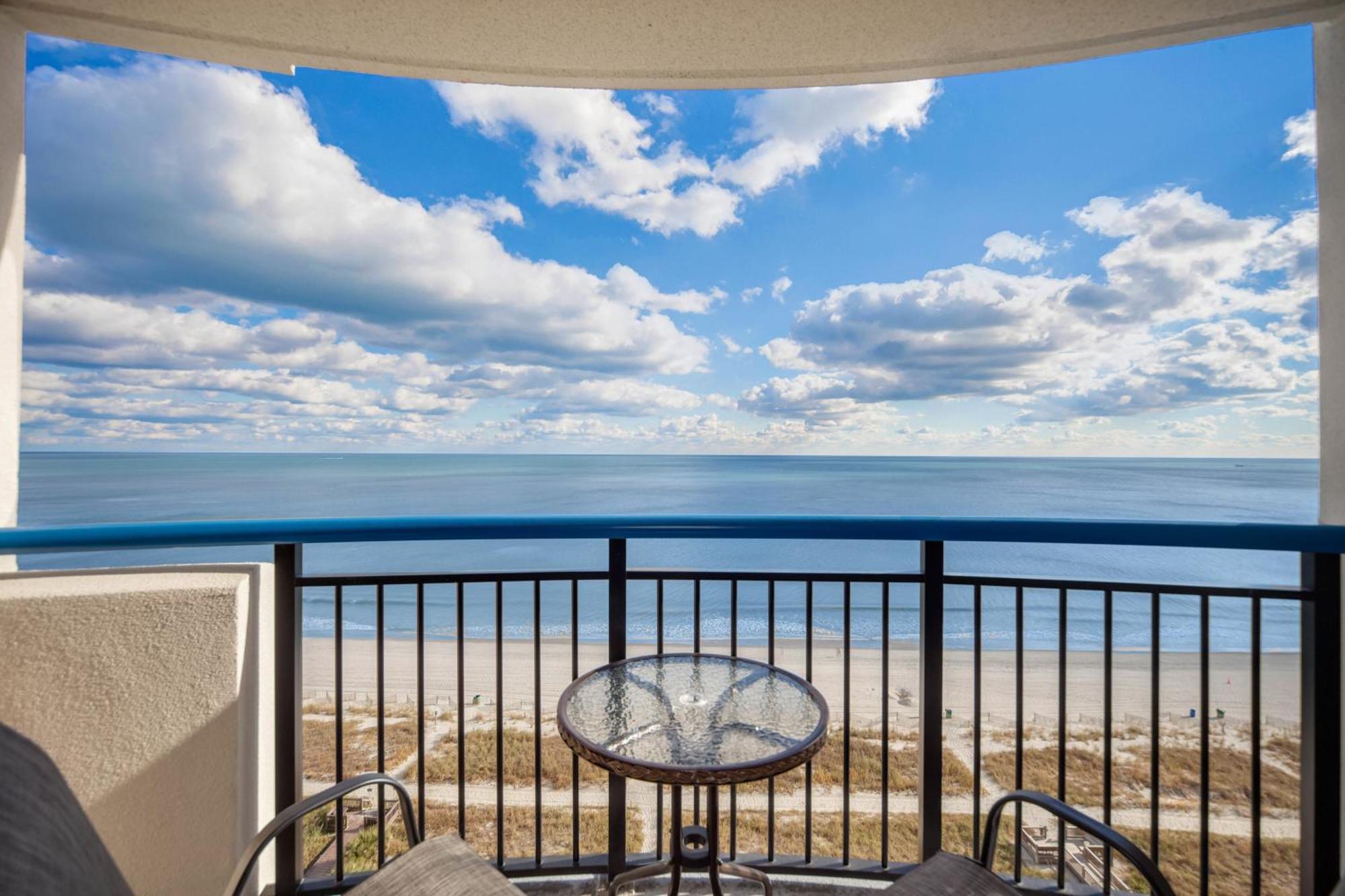 Oceanfront Bliss, Amazing Views! 1235b Myrtle Beach