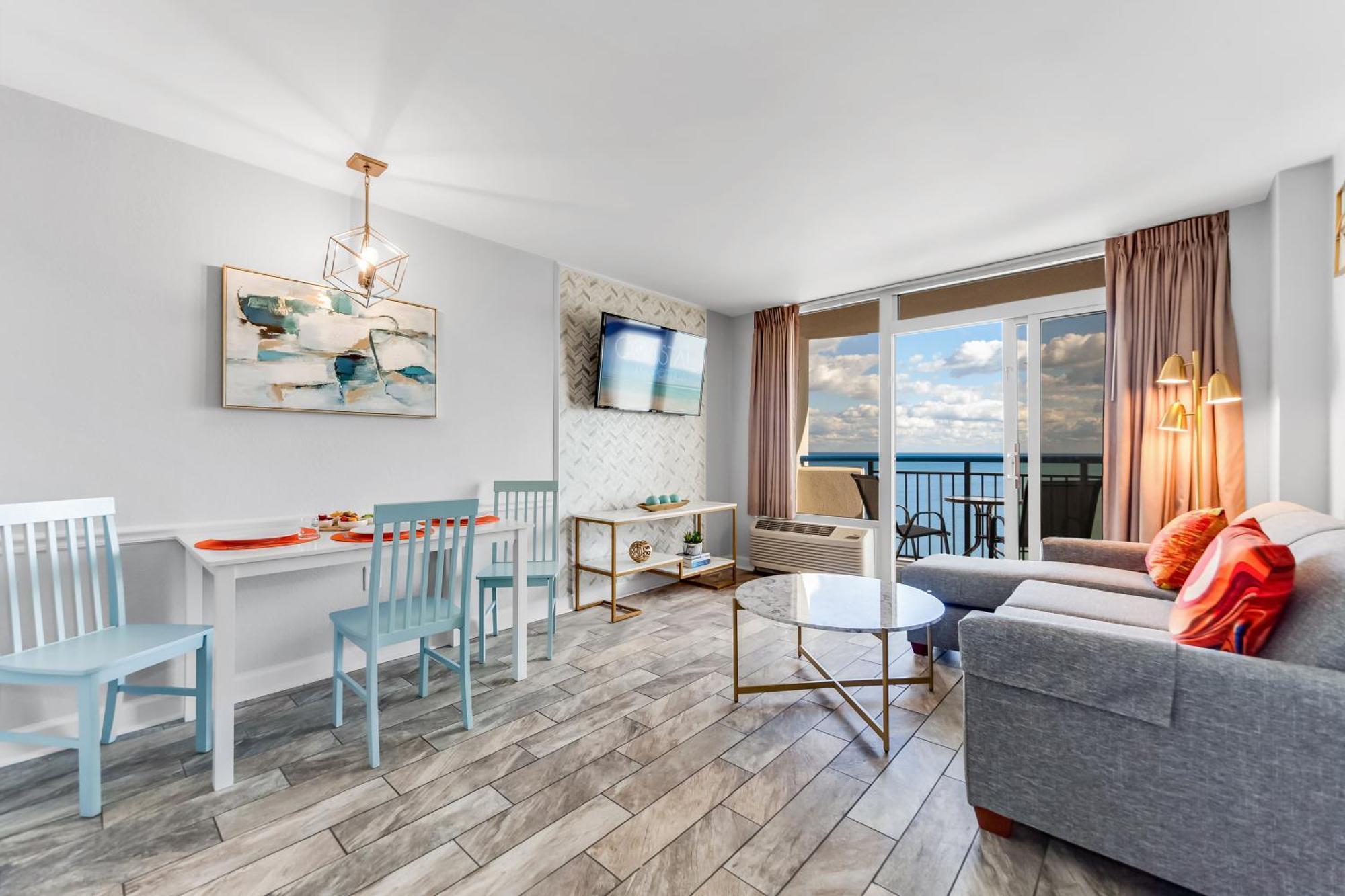 Apartment Oceanfront Bliss, Amazing Views! 1235b Myrtle Beach