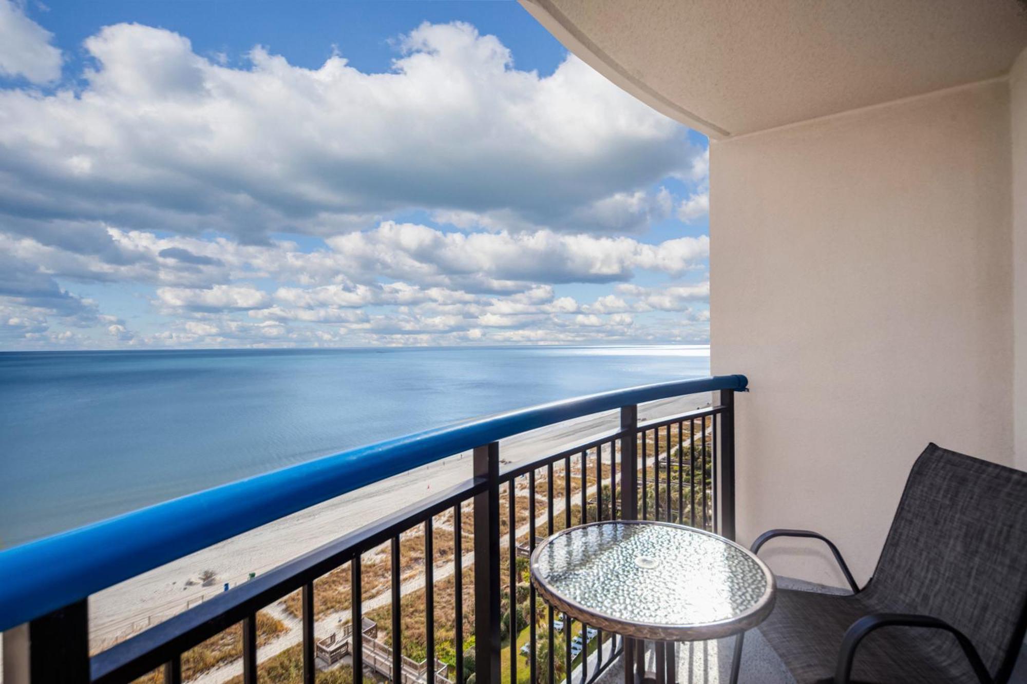 Oceanfront Bliss, Amazing Views! 1235b Myrtle Beach