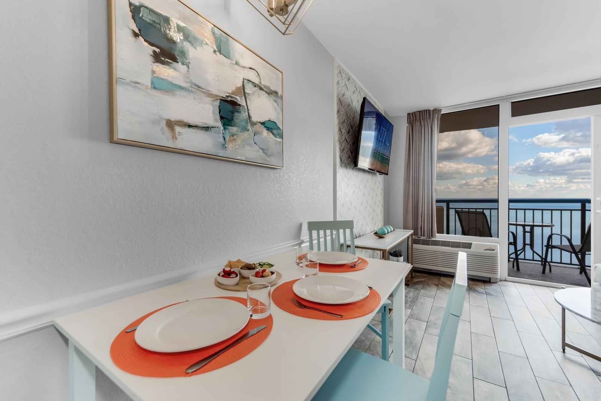 Oceanfront Bliss, Amazing Views! 1235b Myrtle Beach