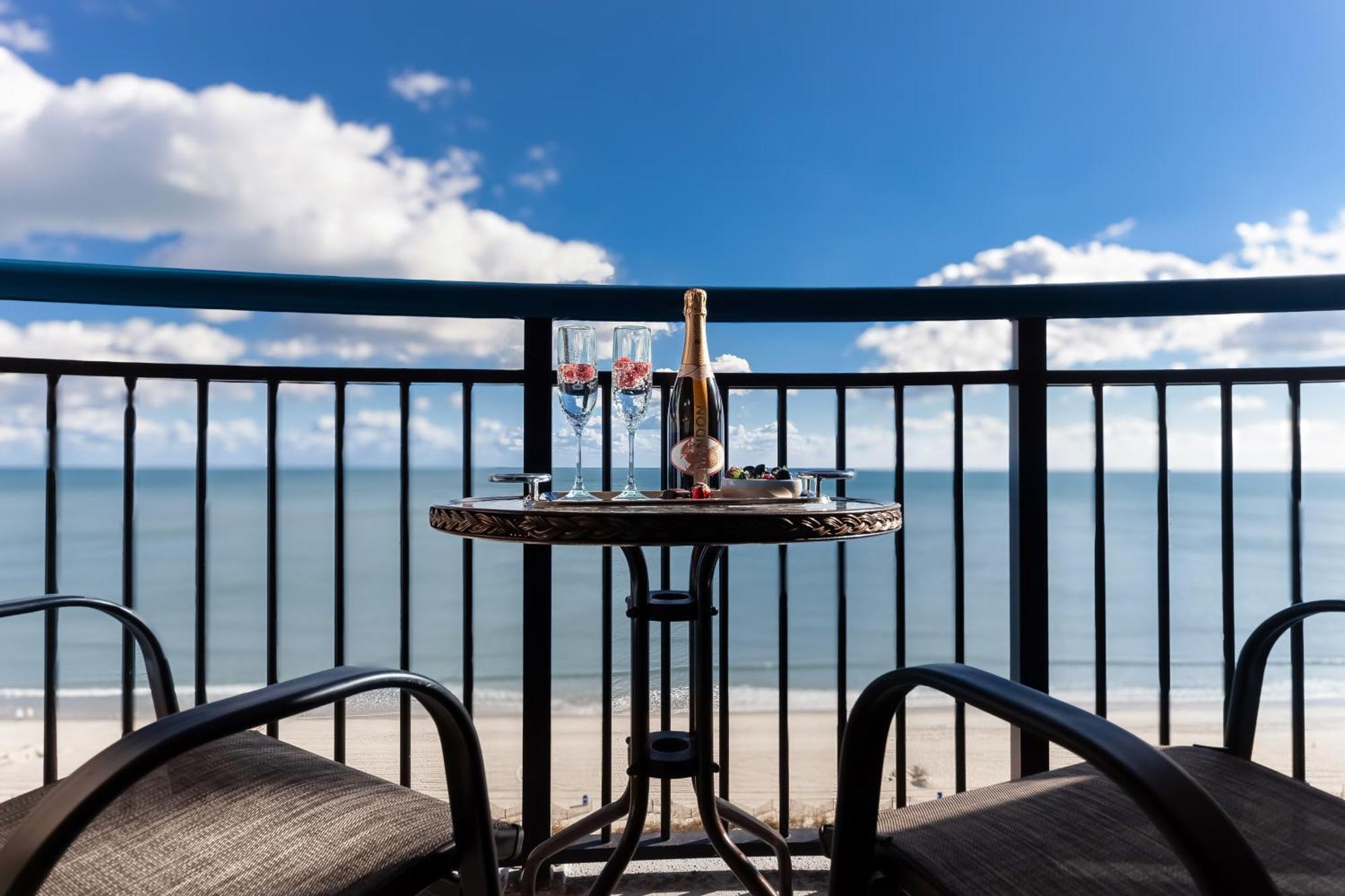 Oceanfront Bliss, Amazing Views! 1235b *
